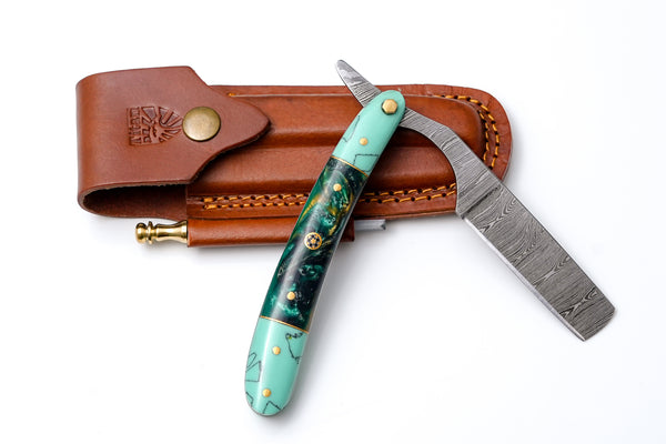 Damascus straigh razor