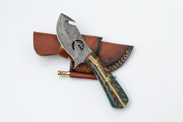 Damascus Guthook Hunting Knife with pine cone handle