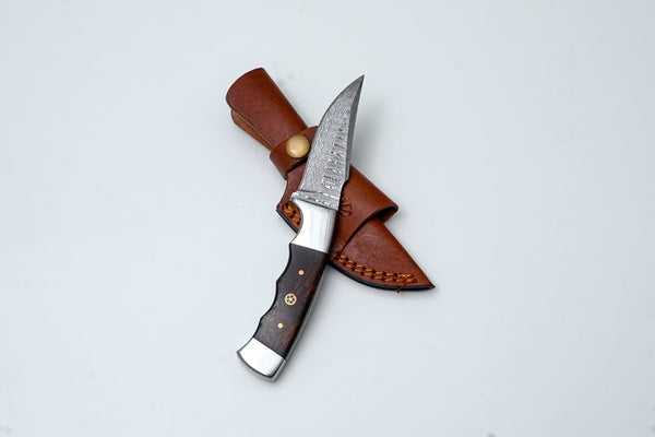 Handmade Damascus Steel Knife with Wenge Wood Handle & Leather Sheath