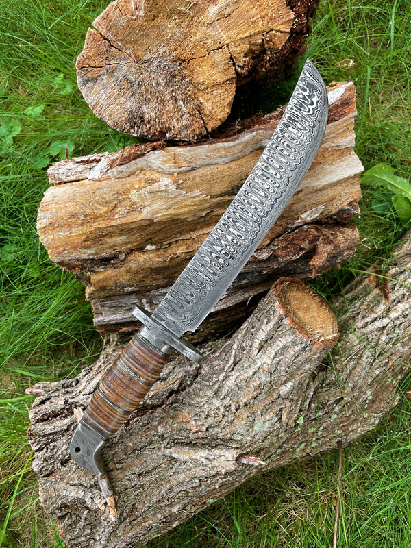 Custom Hand Made Forged Damascus Steel Saber