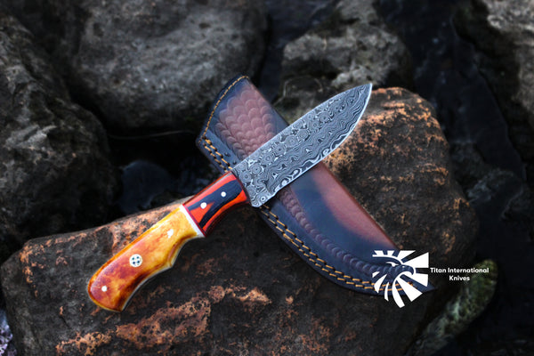 Custom /Titan Spade/ Damasucs Steel Hunting Knife